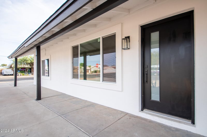 1501 Grovers Ave, Phoenix, AZ 85023
