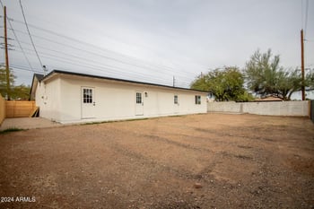 1501 Grovers Ave, Phoenix, AZ 85023