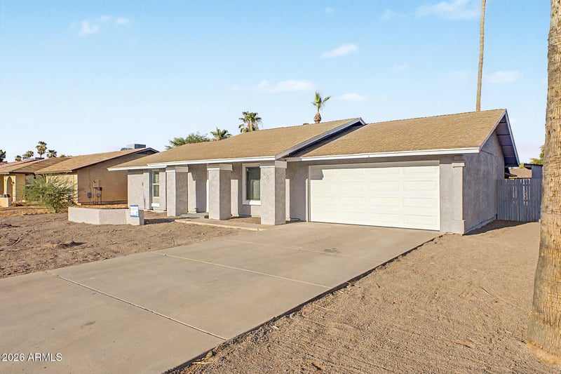 1501 N La Mora Dr, Goodyear, AZ 85338