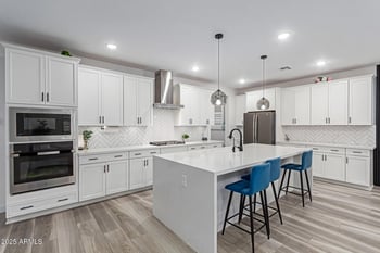 1501 Rakestraw Ln, Gilbert, AZ 85298