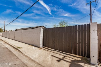1501 Sheridan St, Phoenix, AZ 85006