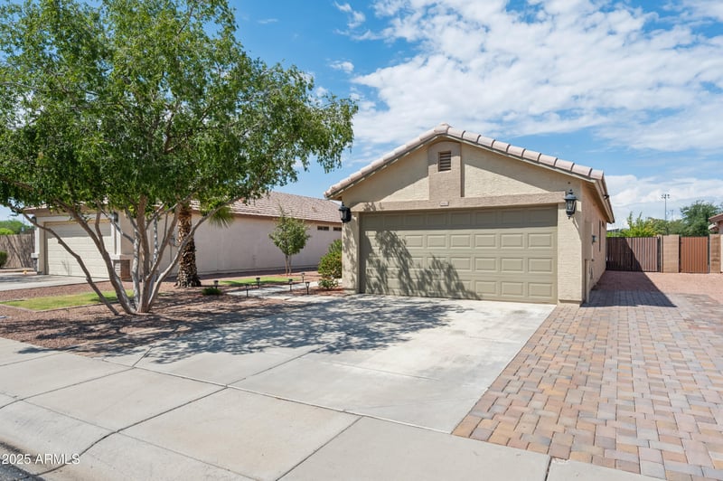 15012 Caribbean Ln, Surprise, AZ 85379