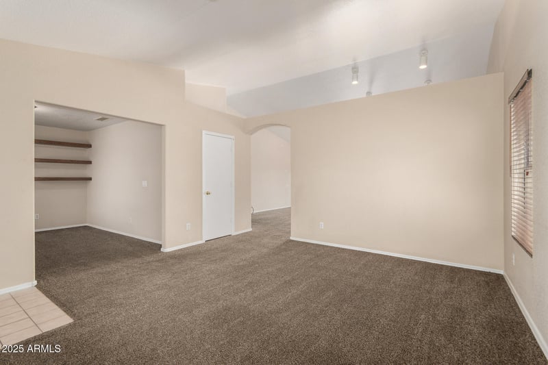 15013 Piana Trl, Surprise, AZ 85374