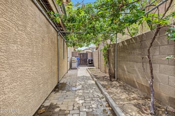 15014 S 47th St, Phoenix, AZ 85044