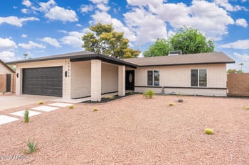15015 23rd Ave, Phoenix, AZ 85023