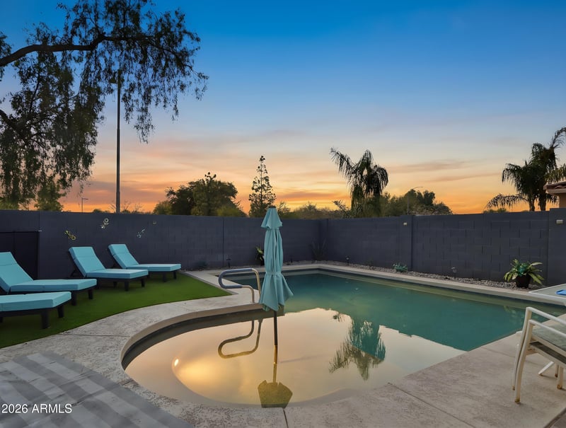15016 176th Ln, Surprise, AZ 85388