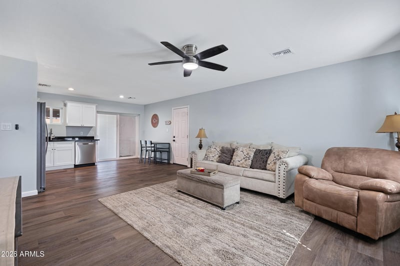 15016 27th Dr, Phoenix, AZ 85053