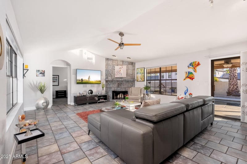 15017 48th Way, Scottsdale, AZ 85254