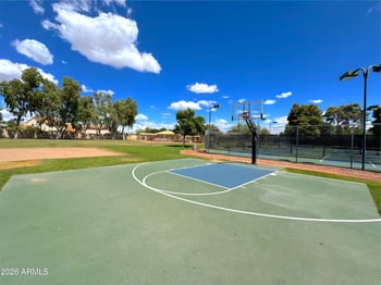 15017 39th St, Phoenix, AZ 85044