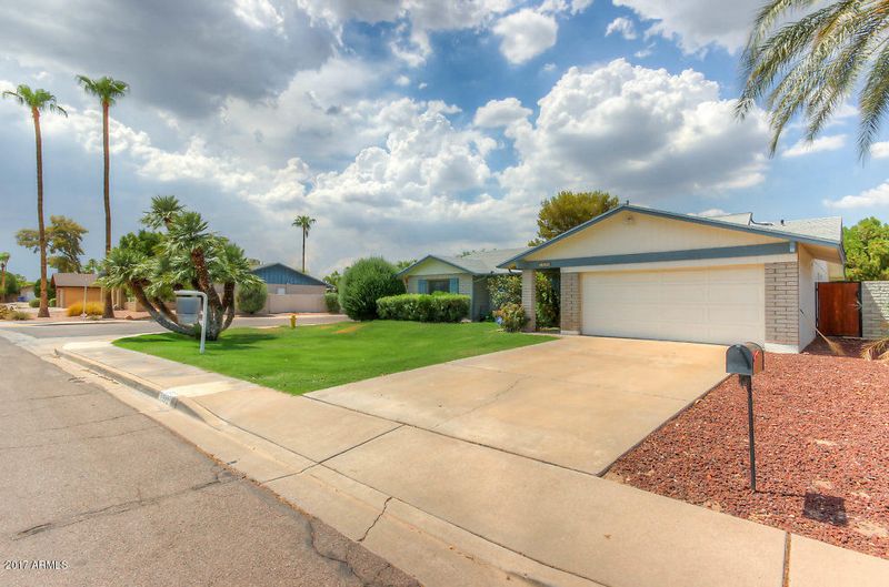 1502 E Bell De Mar Dr, Tempe, AZ 85283