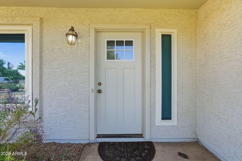 1502 Divot Dr, Tempe, AZ 85283