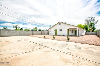 1502 E Whitton Ave, Phoenix, AZ 85014