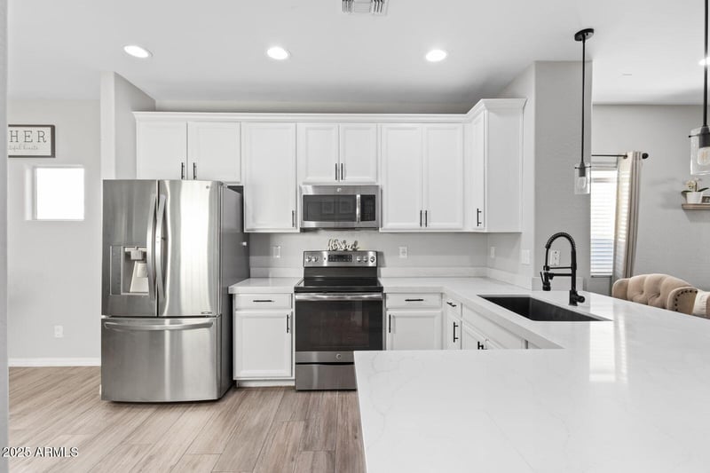 1502 Hoptree Ave, San Tan Valley, AZ 85140