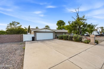 1502 N 25th St, Mesa, AZ 85213