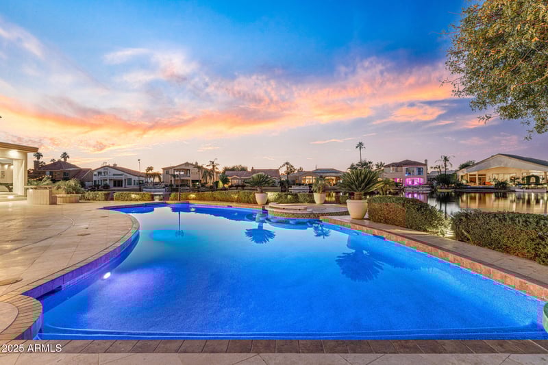 1502 Treasure Cove Dr, Gilbert, AZ 85234