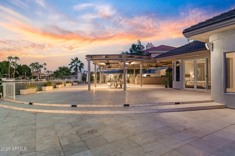 1502 Treasure Cove Dr, Gilbert, AZ 85234