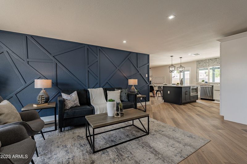 15020 N 9th St, Phoenix, AZ 85022