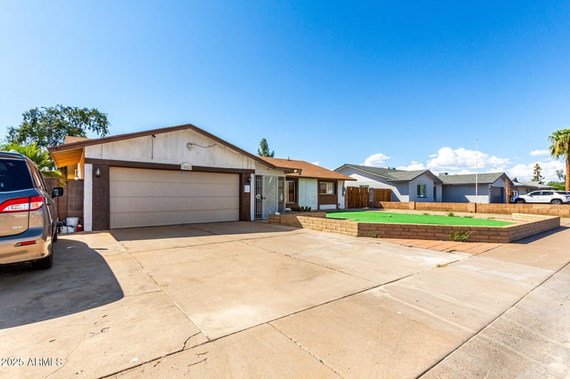 15022 35th Ave, Phoenix, AZ 85053