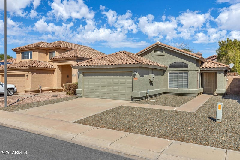 15022 W Bottle Tree Ave, Surprise, AZ 85374