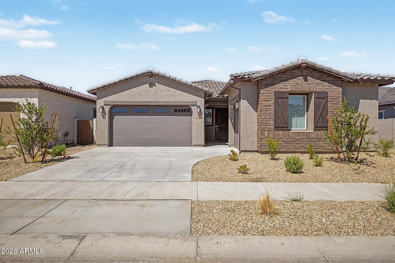 15024 W Desert Hollow Dr, Surprise, AZ 85387