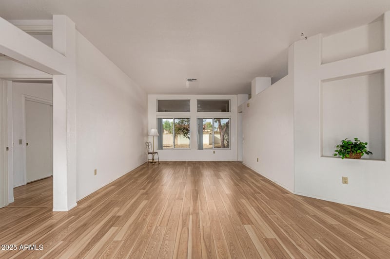 15024 Yosemite Dr, Sun City West, AZ 85375