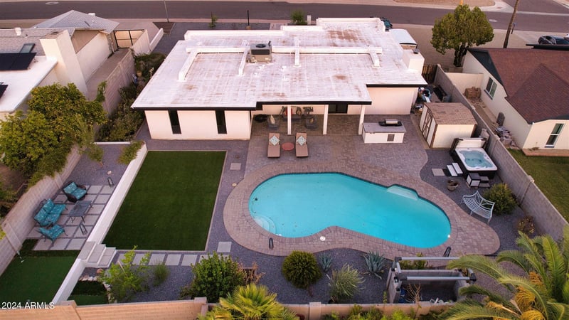 15028 9th St, Phoenix, AZ 85022