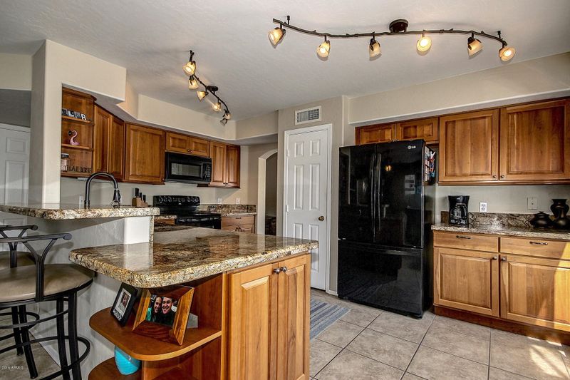 15029 S 39th St, Phoenix, AZ 85044