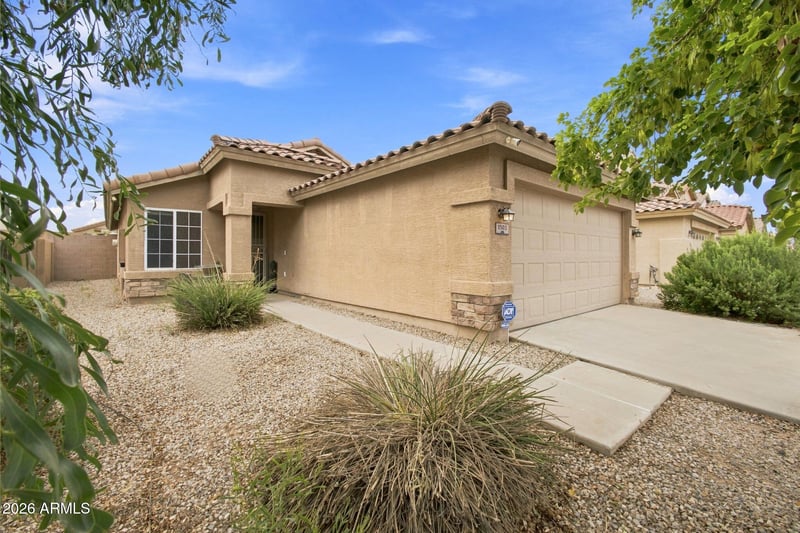 1503 E Rosebud Dr, San Tan Valley, AZ 85143