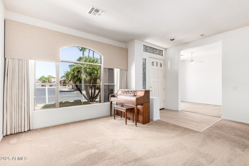 1503 Rawhide Ave, Gilbert, AZ 85296