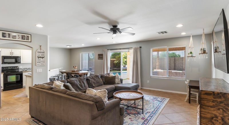 1503 Rolls Rd, San Tan Valley, AZ 85143