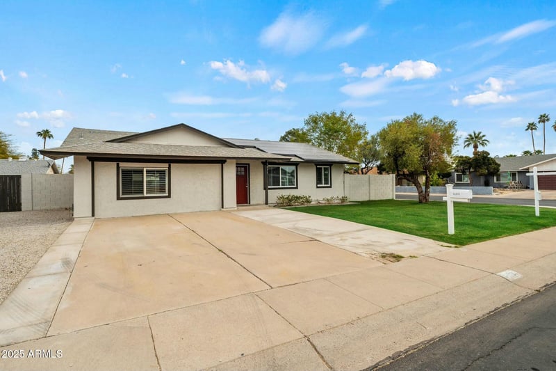 15031 37th Ave, Phoenix, AZ 85053