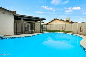 15031 37th Ave, Phoenix, AZ 85053