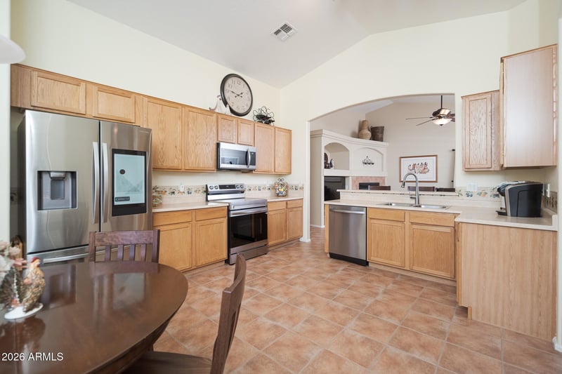 15032 W Desert Hills Dr, Surprise, AZ 85379