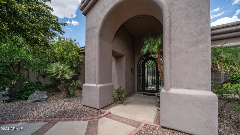 15033 S 7th St, Phoenix, AZ 85048