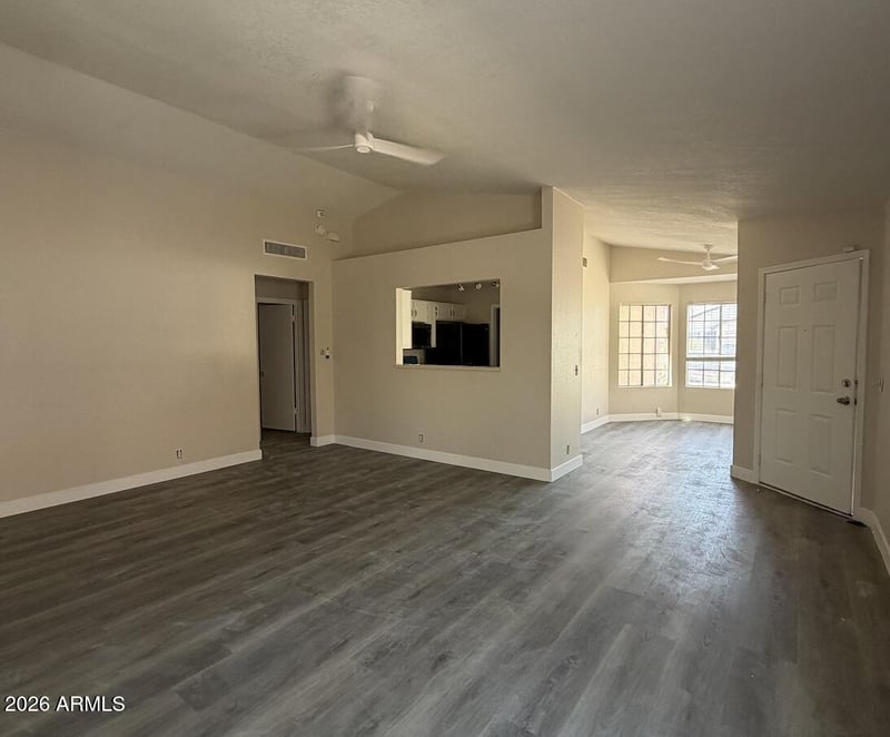15033 Heritage Oak Way, Surprise, AZ 85374