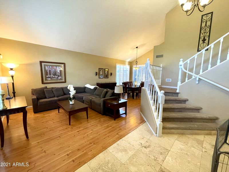 15037 S 25th Pl, Phoenix, AZ 85048