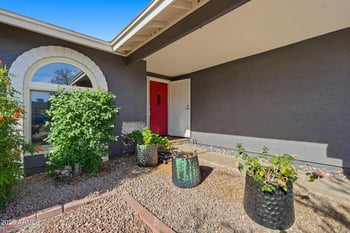 1504 Iowa St, Chandler, AZ 85225