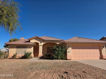 15041 Brook Hollow Rd, Arizona City, AZ 85123