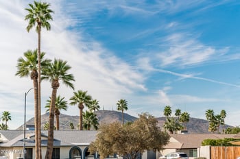 15042 6th St, Phoenix, AZ 85022