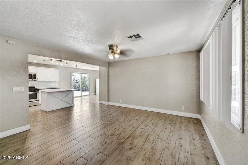 15049 25th Pl, Phoenix, AZ 85032