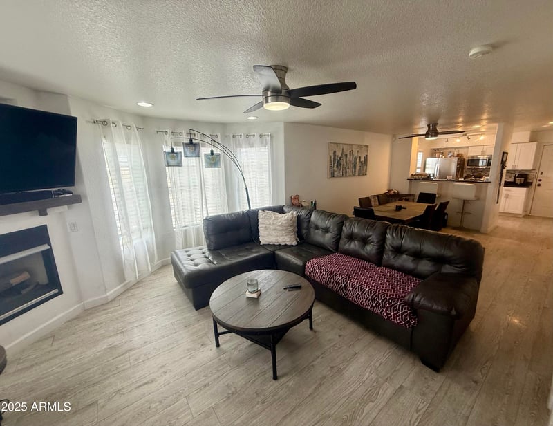 1505 Center St #220, Mesa, AZ 85201