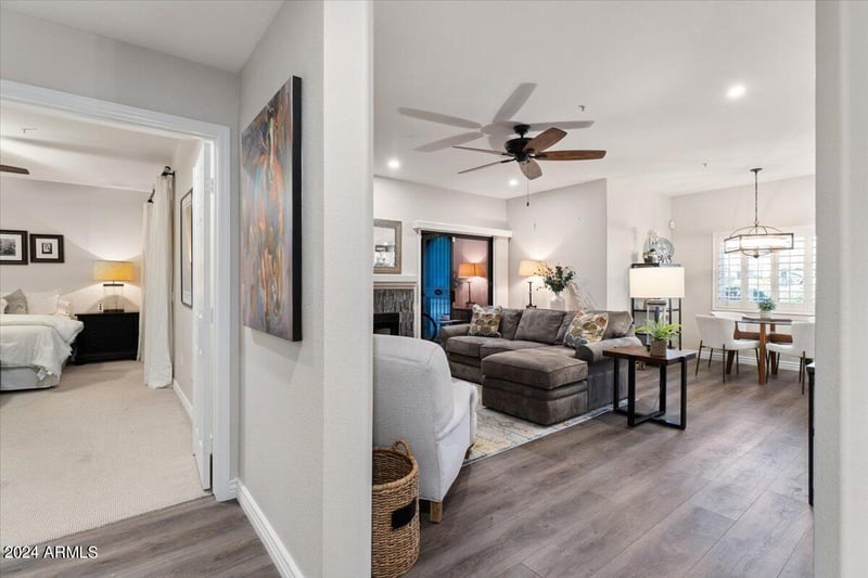 15050 Thompson Peak Pw #1040, Scottsdale, AZ 85260
