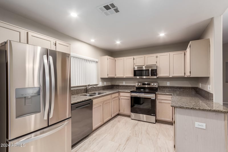 15050 Thompson Peak Pw #2006, Scottsdale, AZ 85260