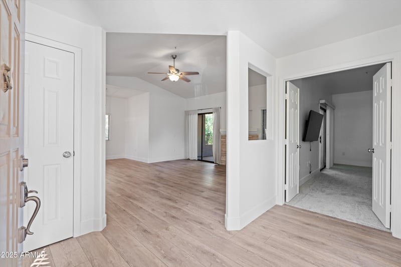 15050 Thompson Peak Pw #2033, Scottsdale, AZ 85260