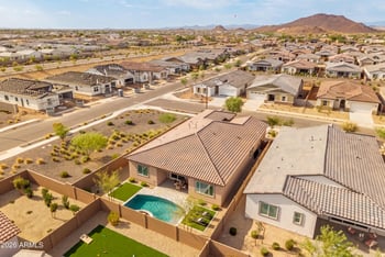 15053 W Desert Hollow Dr, Surprise, AZ 85387