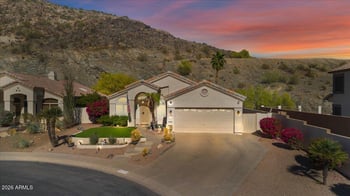 15055 14th Pl, Phoenix, AZ 85048