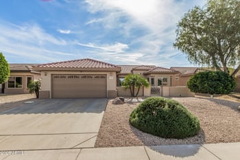 15055 Woodridge Dr, Surprise, AZ 85374