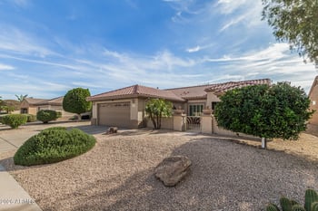 15055 Woodridge Dr, Surprise, AZ 85374