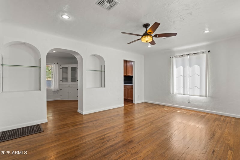 1506 Diamond St, Phoenix, AZ 85006