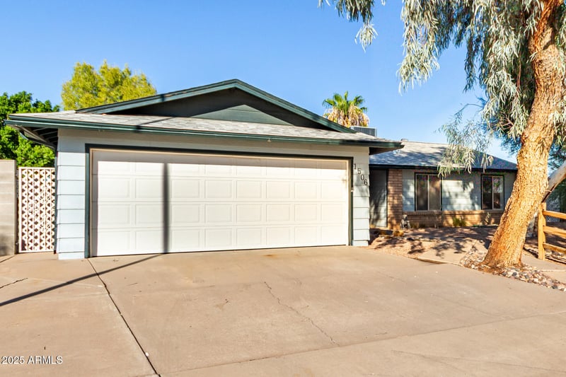 1506 Hilton Ave, Mesa, AZ 85204